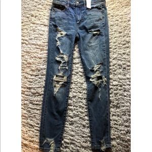 Brand new American Eagle blue jeans